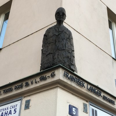 Bust Frantisek Langer